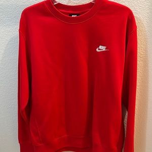 (L) Nike Sportswear Club Fleece